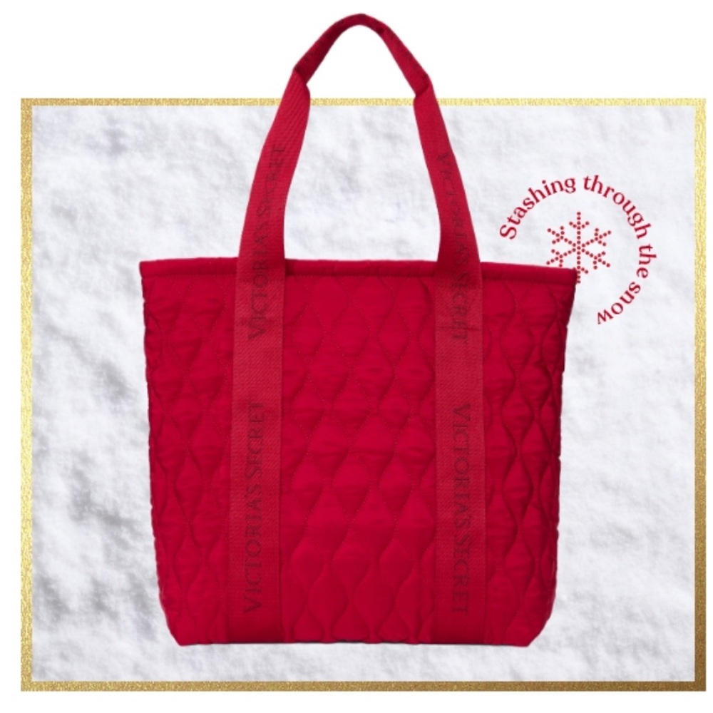 NWT VICTORIA’S SECRET Quilted Tote Bag NEW